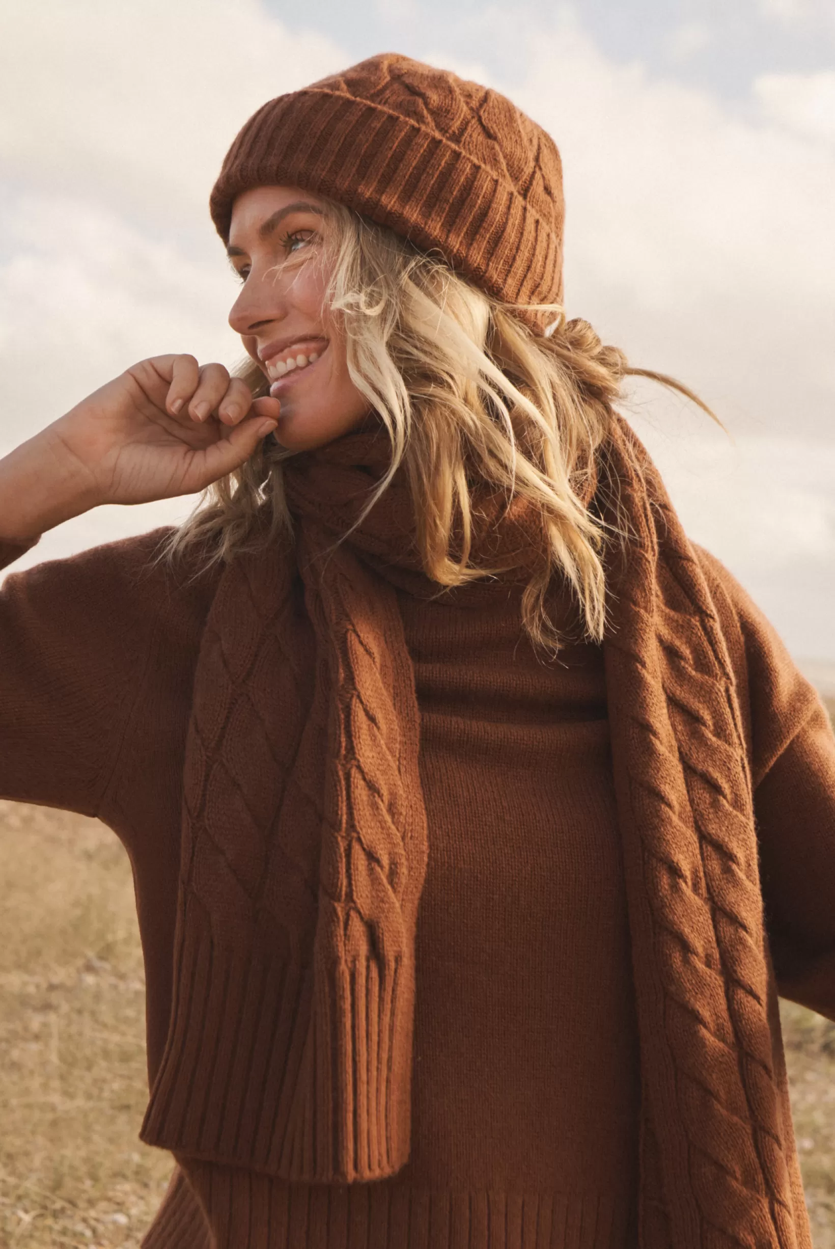 Nutmeg Vail Cable Knit Hat^Heidi Klein Shop